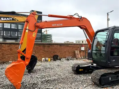 Used Hitachi ZX70 Mini Excavator photo 2
