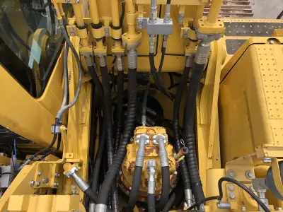 Used Komatsu PC490LC-10 Excavator photo 10