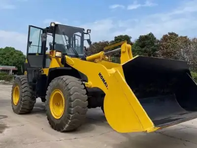 Used Komatsu WA320 Wheel Loader photo 2