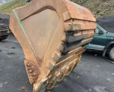 Used Kobelco SK390LC-12 Excavator photo 11