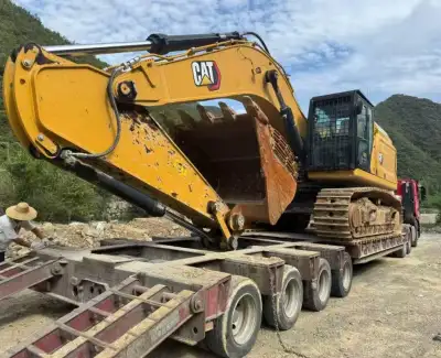 Used Caterpillar 352 Excavator photo 4