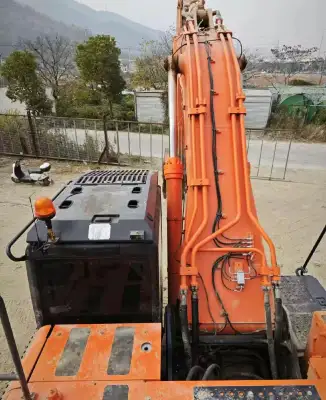 Used Hitachi ZX470LCH Excavator photo 3