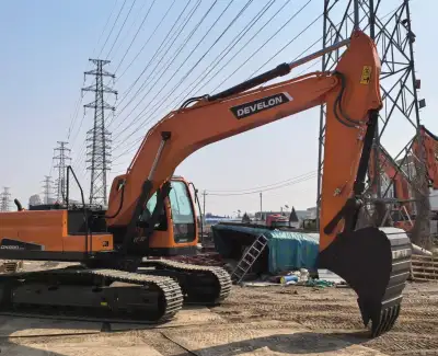 Used Doosan DX220LCA Excavator photo 4