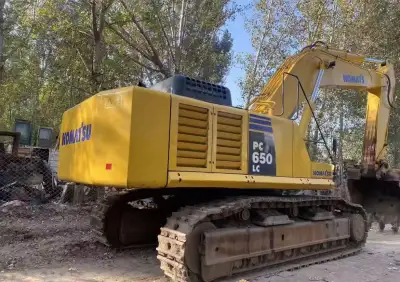 Used Komatsu PC650 Excavator photo 10