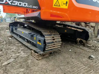 Used Doosan DX300LC-9C Excavator photo 4