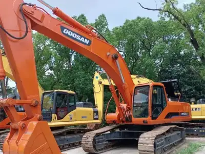Used Doosan DH420LC Excavator photo 2