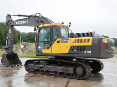Used Volvo EC200D Excavator