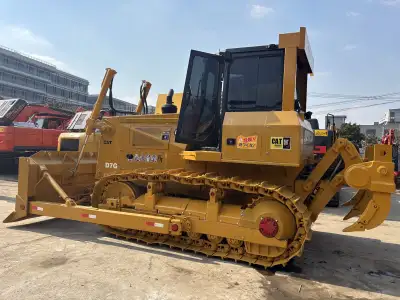 Used Caterpillar D7 Bulldozer photo 3