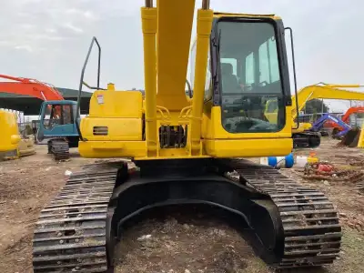 Used Komatsu PC200-7 Excavator photo 5