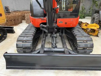 Used Kubota 55 Mini Excavator photo 10
