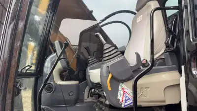 Used Caterpillar 325D2L Excavator photo 9