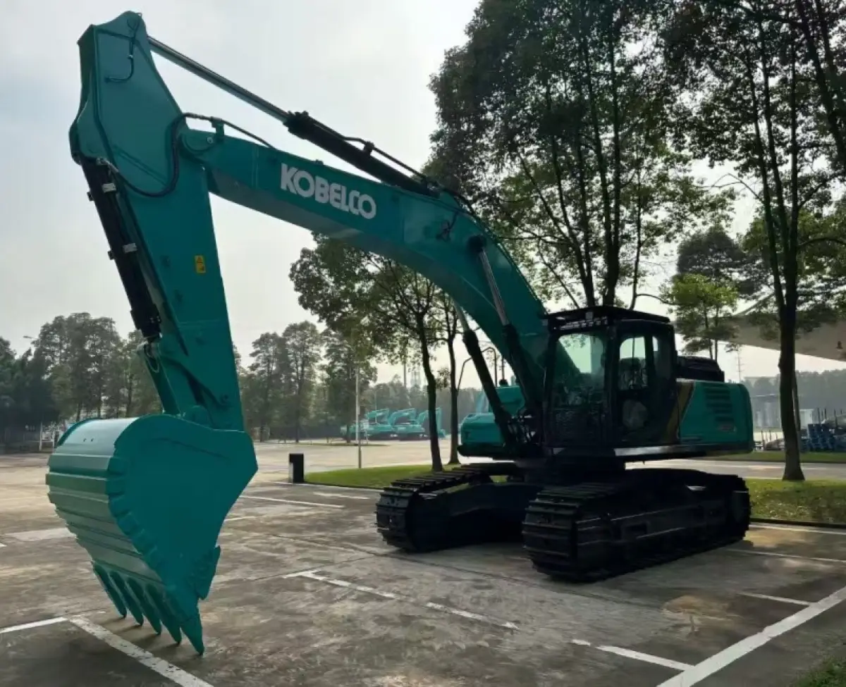 Used Kobelco SK390LC-12 Excavator photo 1