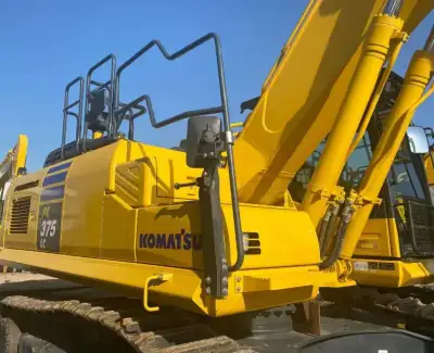 Used Komatsu PC375 Excavator photo 8