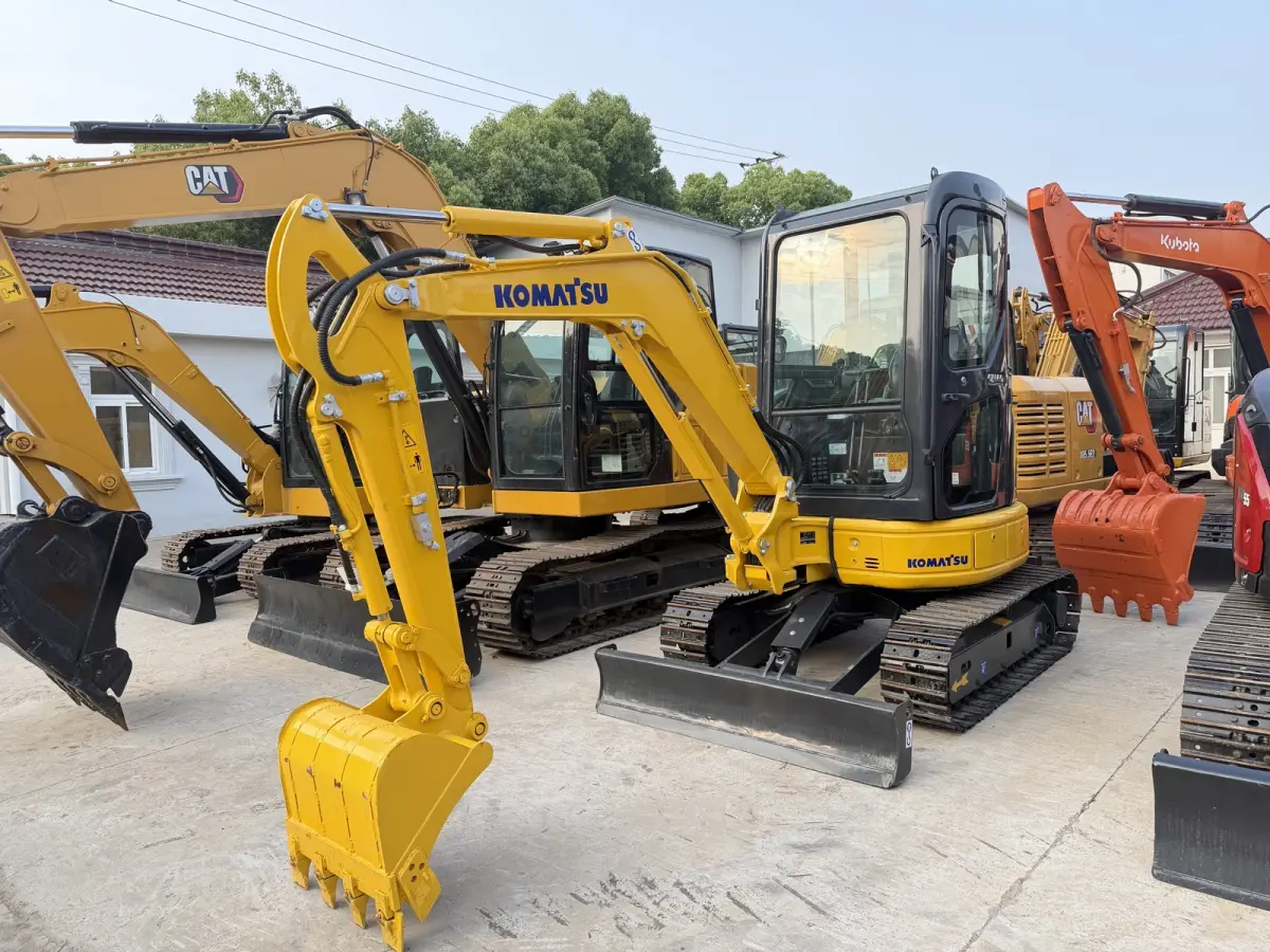 Used Komatsu 35MR Mini Excavator photo 1