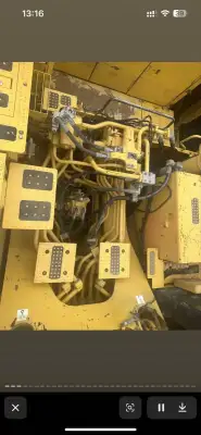 Used Komatsu PC1250 Excavator photo 6