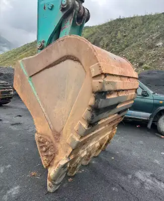 Used Kobelco SK390LC-12 Excavator photo 2
