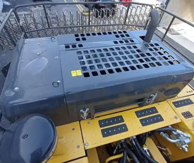 Used Komatsu PC400-7 Excavator photo 5