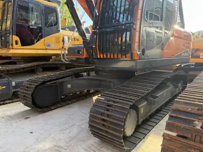 Used Doosan 225LCA Excavator photo 5