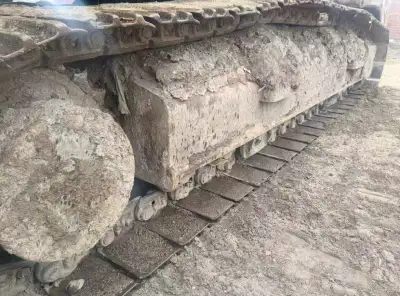 Used Hyundai 275LC-9T Excavator photo 4