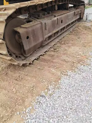 Used Komatsu 450 Excavator photo 5