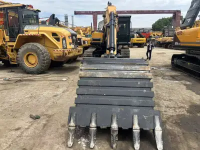 Used SANY 335H Excavator photo 4