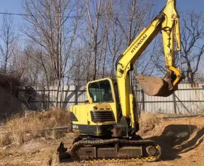 Used Hyundai 60-9 Mini Excavator photo 7