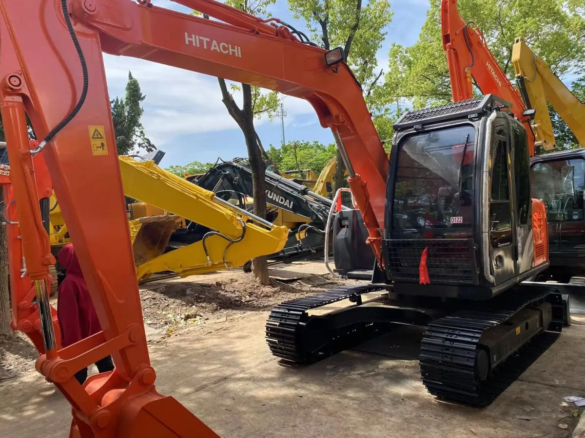 Used Hitachi 70 Mini Excavator photo 1