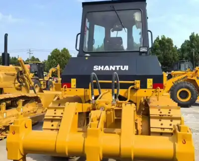 Used Shantui SD16 Bulldozer photo 3