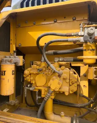 Used Caterpillar 318D2 Excavator photo 8