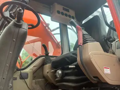 Used Doosan 210 Excavator photo 8