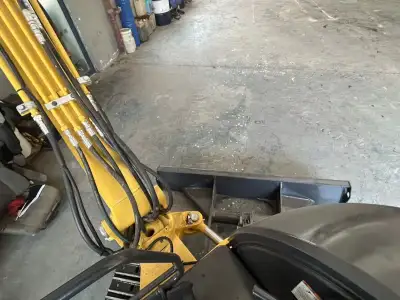 Used Komatsu PC35 Mini Excavator photo 9
