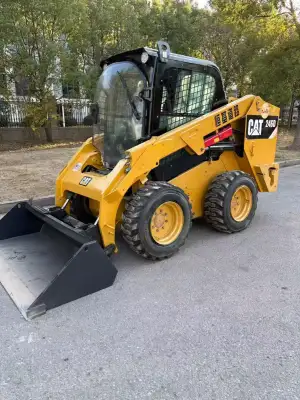 Used Caterpillar 246D Skid Steer Loader photo 4