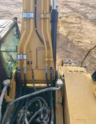 Used Caterpillar 352 Excavator photo 3
