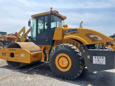 Used XCMG XS263J Road Roller photo 2