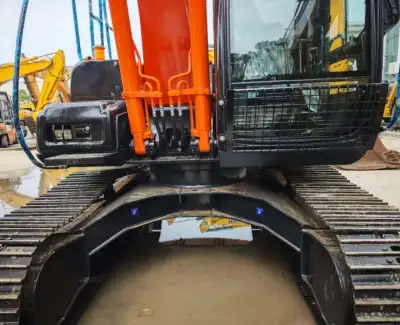 Used Hitachi 120 Excavator photo 12