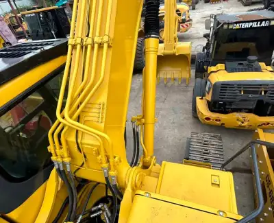 Used Komatsu PC300 Excavator photo 6