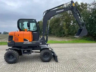 Used Doosan DX60W Wheeled Excavator photo 3