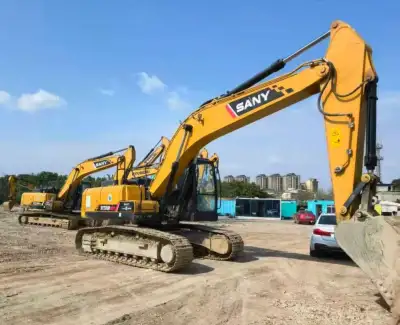 Used SANY 235H Excavator photo 2