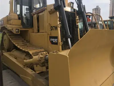 Used Caterpillar D7H Bulldozer photo 2