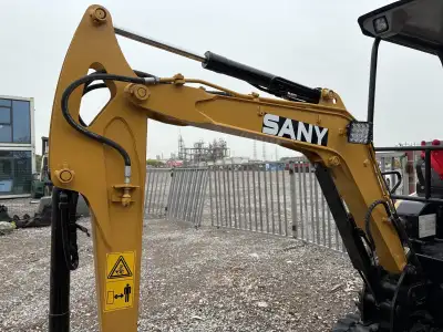 Used SANY SY18 Mini Excavator photo 3
