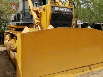 Used Shantui SD32 Bulldozer photo 2
