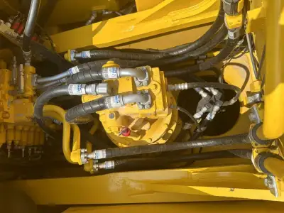 Used Komatsu PC400-8 Excavator photo 7