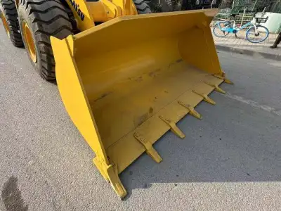 Used Komatsu WA380 Wheel Loader photo 6