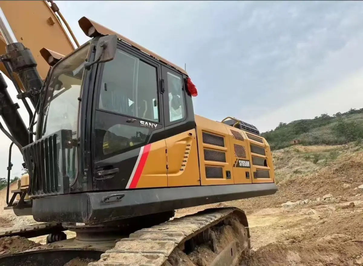 Used SANY 650 Excavator photo 1
