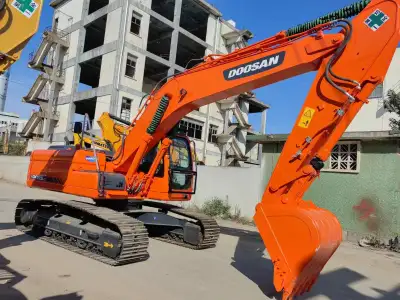 Used Doosan DX225 Excavator photo 7