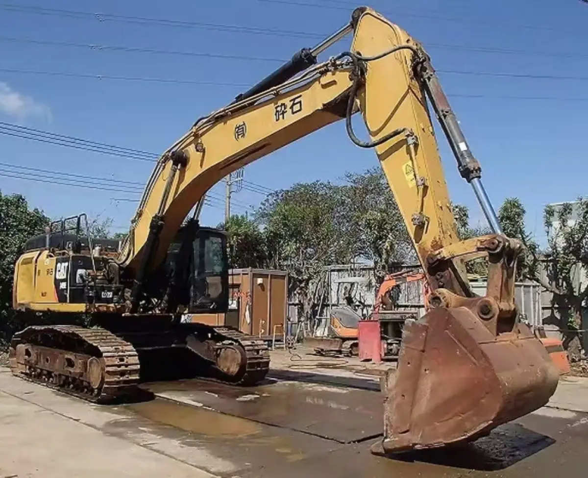 Used Caterpillar 349E Excavator photo 1