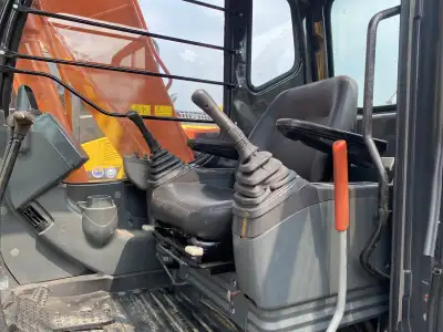 Used Hitachi 120 Excavator photo 5
