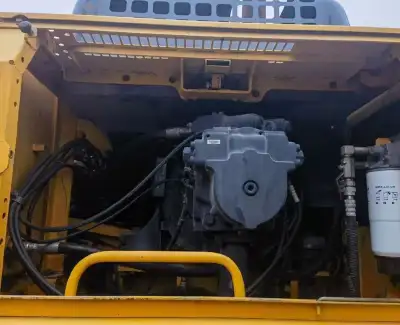 Used Komatsu PC450-8 Excavator photo 8