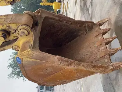 Used Komatsu PC500-10 Excavator photo 5