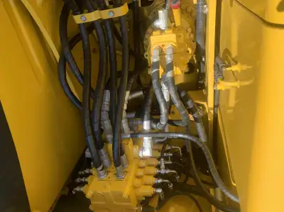 Used Komatsu PC130-8 Excavator photo 8